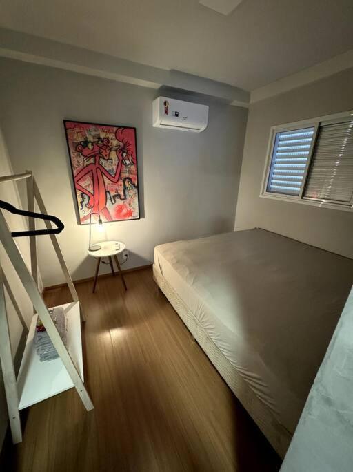 Condominio Solar Di Lucca Lindo Apartamento Com Ar Condicionado E Proximo A Uel Лондрина Екстериор снимка