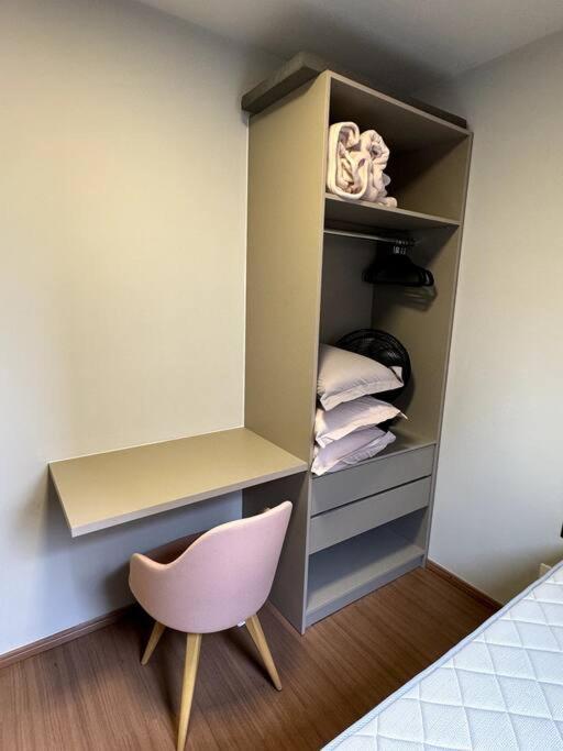 Condominio Solar Di Lucca Lindo Apartamento Com Ar Condicionado E Proximo A Uel Лондрина Екстериор снимка